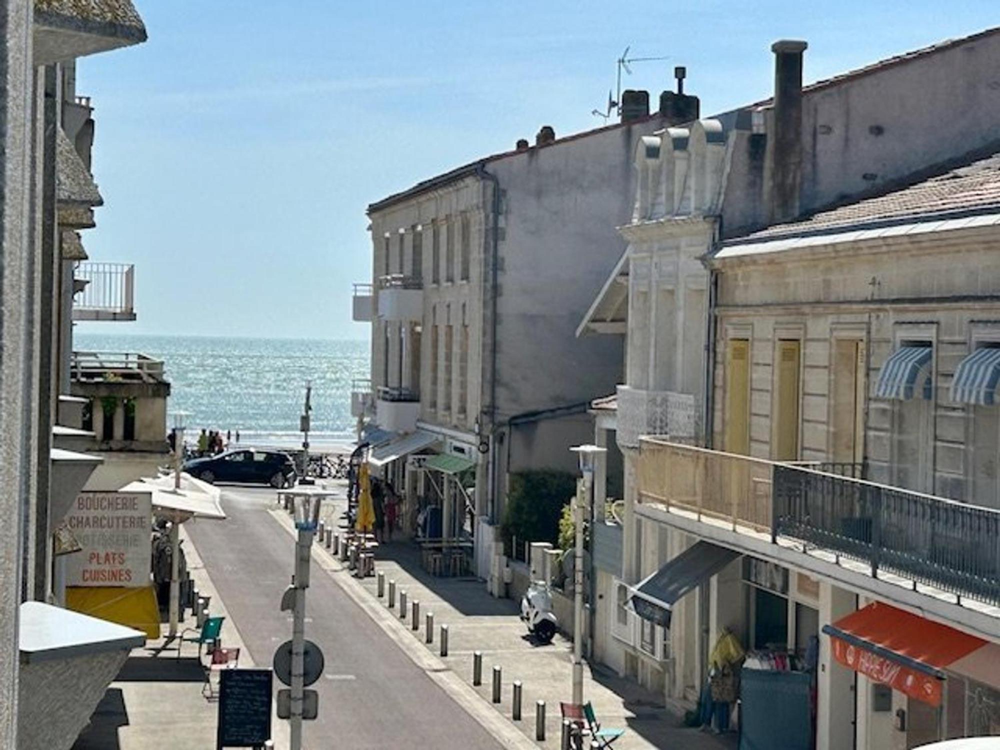 Appartement Royan, 2 pièces, 4 personnes - FR-1-494-60 Esterno foto