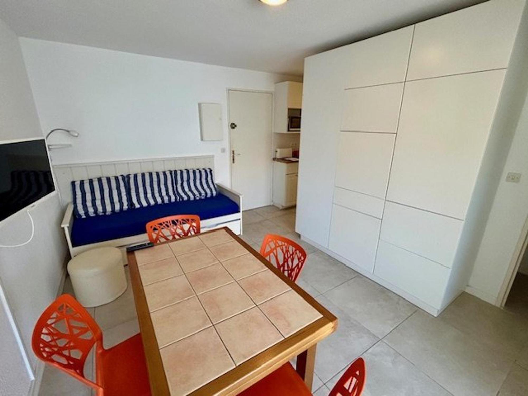 Appartement Royan, 2 pièces, 4 personnes - FR-1-494-60 Esterno foto